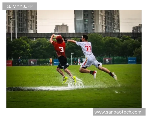 飞盘运动的魅力与挑战:深入了解深圳飞盘队的耐力训练与团队精神 飞盘运动的魅力与挑战:深入了解深圳飞盘队的耐力训练与团队精神